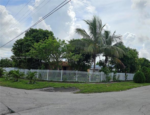 Sun Tan Village, 695 E 9th Ln, Hialeah, Florida 33010, image 1
