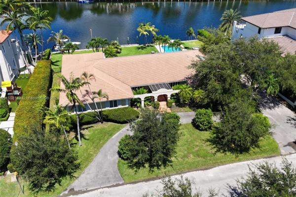 Old Cutler Bay, 535 Solano Prado, Coral Gables, Florida 33156, image 3