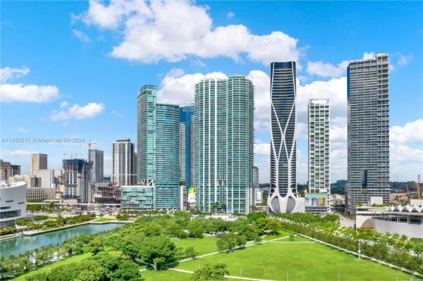 900 Biscayne Bay, 900 Biscayne Blvd #2612, Miami, Florida 33132, image 1