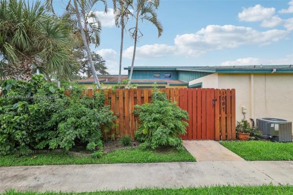 Tree Lake, 1067 Manor Dr, Palm Springs, Florida 33461, image 1