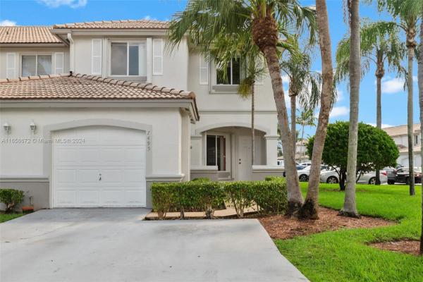 7495 SW 162nd Pl, Unincorporated Dade County, Florida 33193, image 2