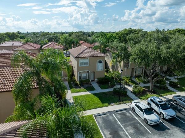 Emerald Courts, 16210 Emerald Cove Rd, Weston, Florida 33331, image 1