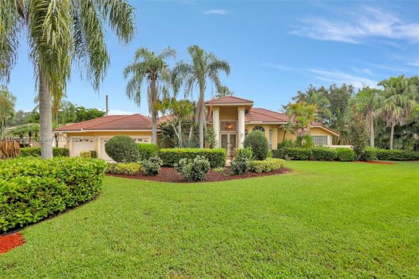 The Fairways At Eagle Trace, 1712 NW 126th Dr, Coral Springs, Florida 33071, image 1