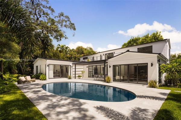 Natoma Park, 1830 Opechee Dr, Miami, Florida 33133, image 1