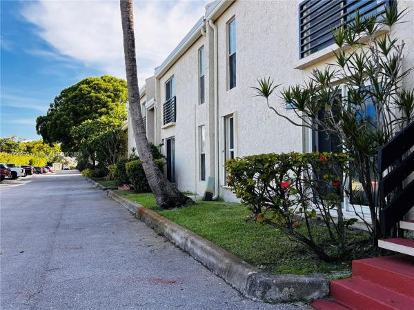 Embarcadero, 5258 NE 6th Ave #G17, Oakland Park, Florida 33334, image 1