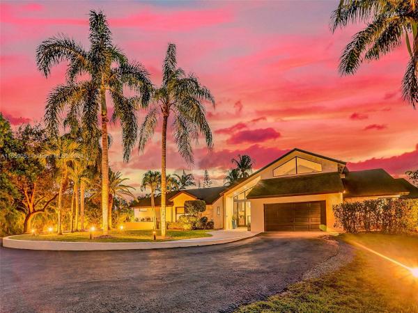 Trails Of El Rancho Acres, 20221 SW 48th Pl, Southwest Ranches, Florida 33332, image 1