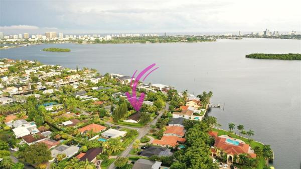 Sans Souci Estates, 11445 N Bayshore Dr, North Miami, Florida 33181, image 1