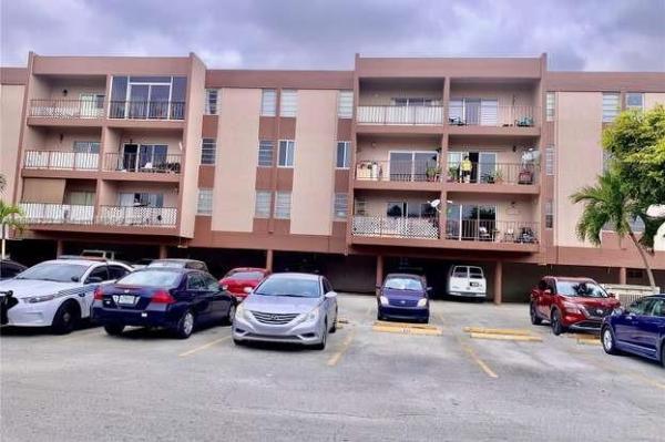 Los Arboles, 1900 W 68th St #D205, Hialeah, Florida 33014, image 1