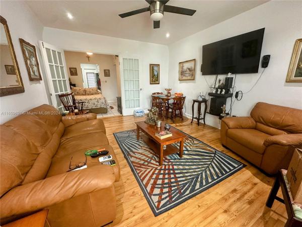 641 Espanola Way, 641 Espanola Way #8, Miami Beach, Florida 33139, image 3