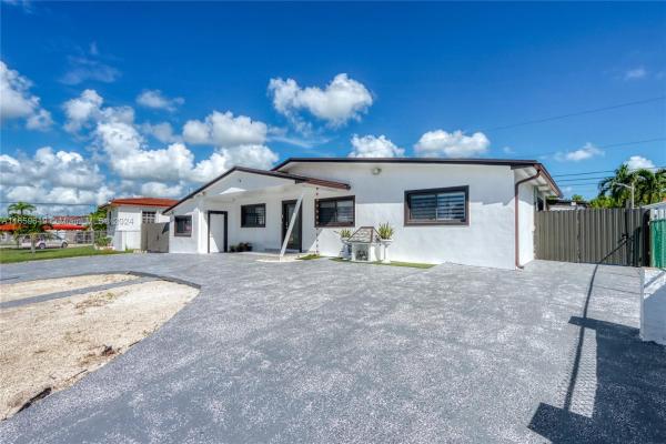 South Miami Heights Residential, 12465 SW 185th St, South Miami Heights, Florida 33177, image 3