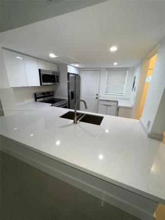 Biscayne Lake Gardens, 2810 NE 201st Ter #G107, Aventura, Florida 33180, image 1
