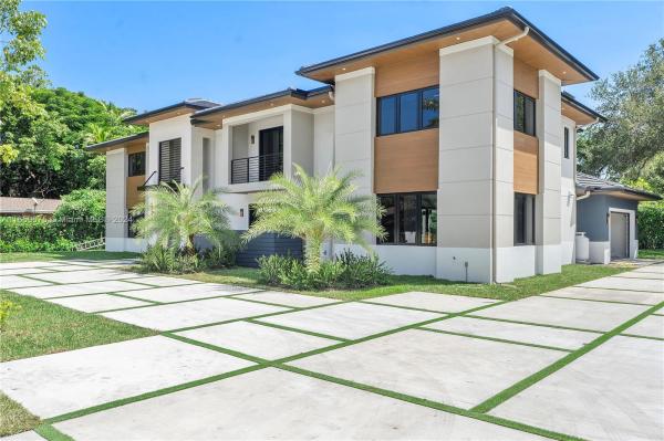 Cole Villa, 7530 SW 62nd St, South Miami, Florida 33143, image 1