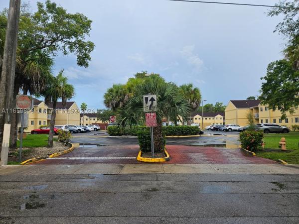 Willow Walk Of Kendall, 13820 SW 112th St #203, The Hammocks, Florida 33186, image 1
