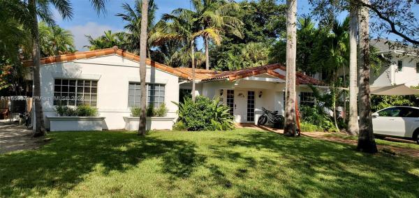 Tropical Isle Homes, 422 Warren Ln, Key Biscayne, Florida 33149, image 1