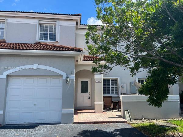 Bridgeport Villas, 14231 SW 126th Pl #14231, Three Lakes, Florida 33186, image 1