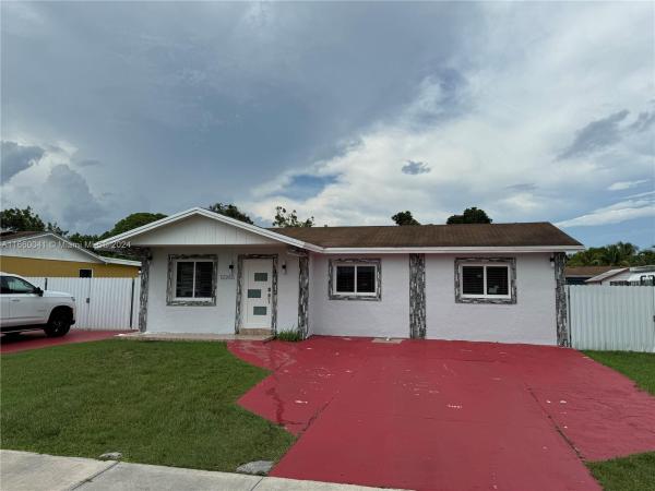 Eureka Manor, 12265 SW 187th Ter, South Miami Heights, Florida 33177, image 1