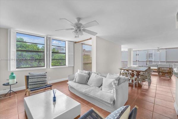 Island Breakers, Key Biscayne, Florida 33149, image 3
