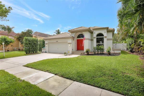 Embassy Place, 10452 Santiago St, Cooper City, Florida 33026, image 2
