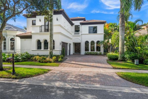 The Oaks At Boca Raton, 17849 Villa Club Way, Boca Raton, Florida 33496, image 2