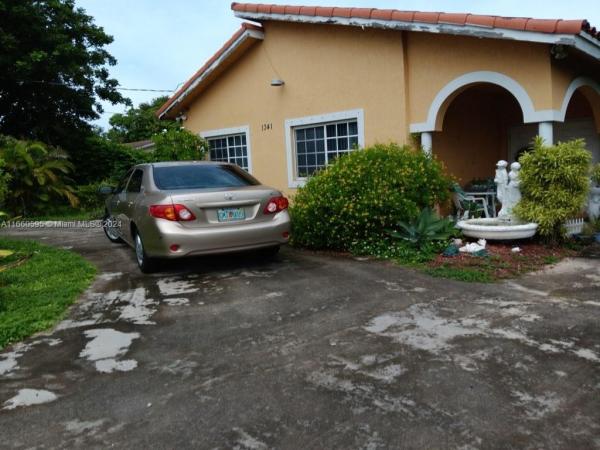 Avocado Heights, 1341 NW 111th St, Pinewood, Florida 33167, image 1
