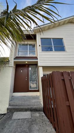 Loch Lomond, 3203 NW 5th Ter #2, Pompano Beach, Florida 33064, image 1