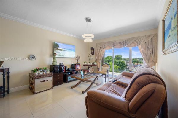 Los Arboles, 1900 W 68th St #I401, Hialeah, Florida 33014, image 1
