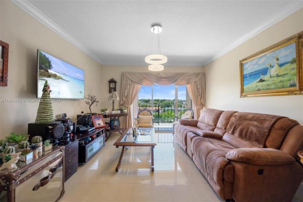 Los Arboles, 1900 W 68th St #I401, Hialeah, Florida 33014, image 3