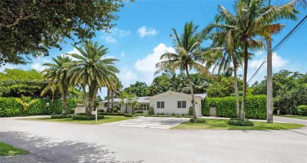 Jackson Heights, 8390 SW 97th St, Kendall, Florida 33156, image 3