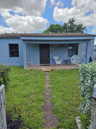 Douglas Commercial Center, 1060 NW 35th Ct, Miami, Florida 33125, image 1