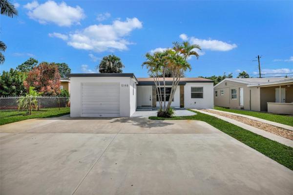 North Andrews Terrace, 5148 NE 4th Ter, Oakland Park, Florida 33334, image 1