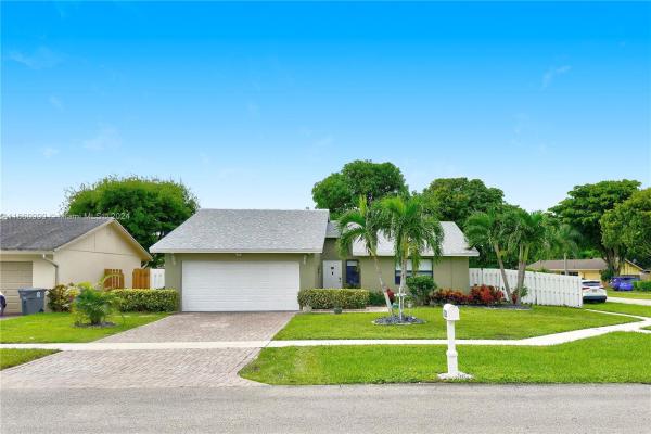 Saddlebrook, 9224 Affirmed Ln, Boca Raton, Florida 33496, image 1