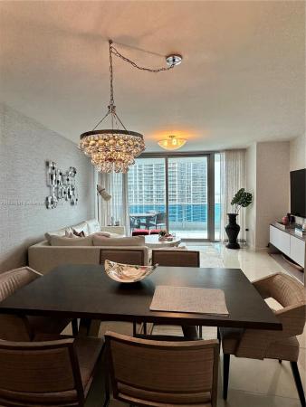 Epic Hotel & Residences, 200 Biscayne Boulevard Way #4206, Miami, Florida 33131, image 1