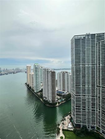 Epic Hotel & Residences, 200 Biscayne Boulevard Way #4206, Miami, Florida 33131, image 3