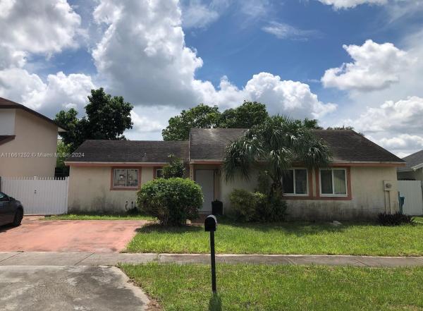 Oak Park Estates, 12410 SW 203rd St, South Miami Heights, Florida 33177, image 1