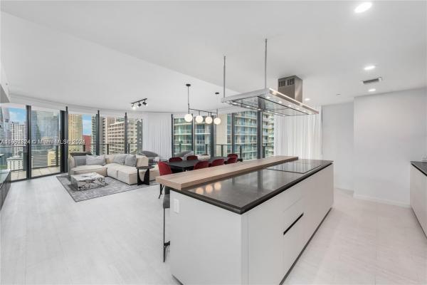 Brickell Flatiron, 1000 Brickell Plz #2102, Miami, Florida 33131, image 1