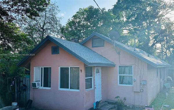 Middle River Terrace, 1345 NE 5th Ter, Fort Lauderdale, Florida 33304, image 1