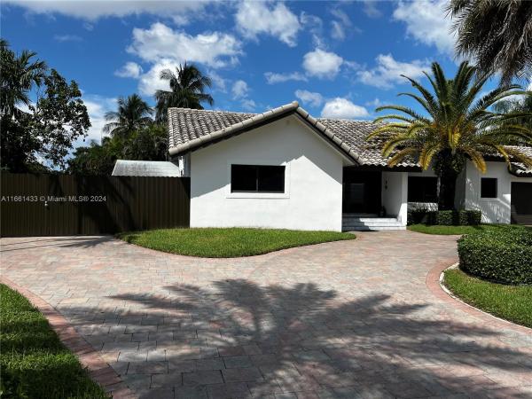 Westwind Lakes, 15531 SW 70th Ter, Kendall West, Florida 33193, image 1