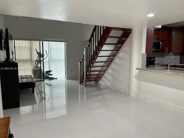 Bleau Fontaine, 9433 Fontainebleau Blvd #209, Fountainebleau, Florida 33172, image 1