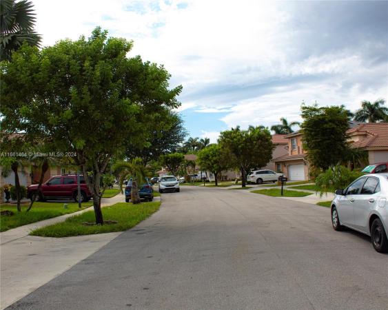 Somerset Country Club, 13096 SW 49th Ct, Miramar, Florida 33027, image 3