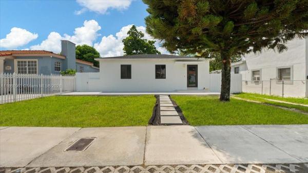 Grapeland Heights, 3450 NW 16th St, Miami, Florida 33125, image 1