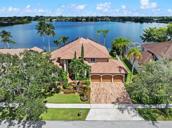 The Isles At Silver Lakes, 17829 NW 15th St, Pembroke Pines, Florida 33029, image 1