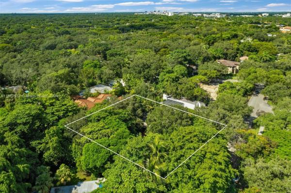 Sunshine Vistas, 3620 Justison Rd, Miami, Florida 33133, image 1