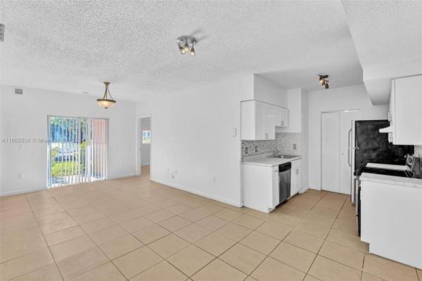 Serenity Palms, 3221 Sabal Palm Mnr #105, Davie, Florida 33024, image 1