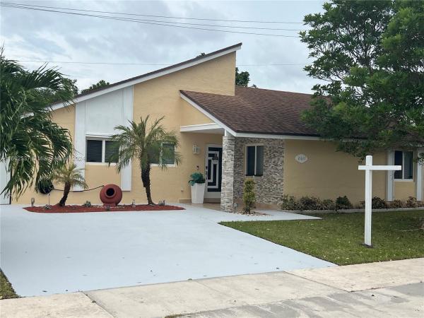 Oak Park, 21017 SW 122nd Ct, South Miami Heights, Florida 33177, image 1