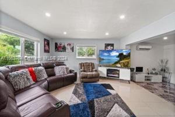 Westwood Manor Estates, 16825 NW 25th Ave, Miami Gardens, Florida 33056, image 3
