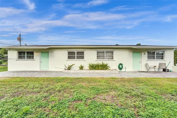 Floral Heights, 4148 SW 22nd St, Fort Lauderdale, Florida 33317, image 1