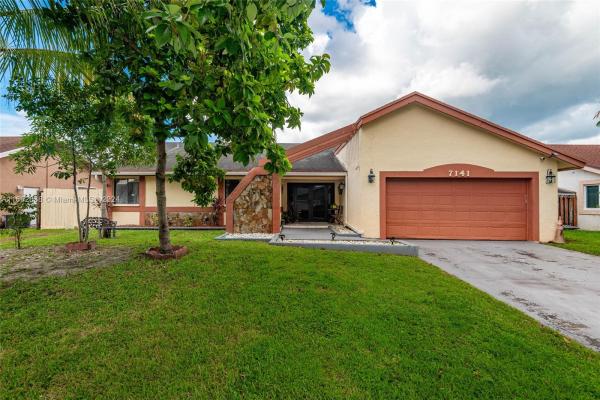 Boulevard East, 7141 NW 45th St, Lauderhill, Florida 33319, image 1