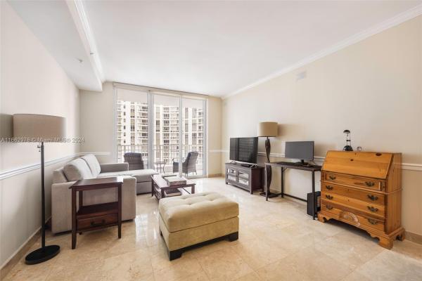 Courts Brickell Key, 801 Brickell Key Blvd #2008, Miami, Florida 33131, image 1