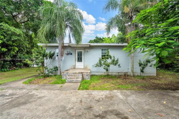 Goulds No HOA, 22935 SW 122nd Ave, Goulds, Florida 33170, image 1