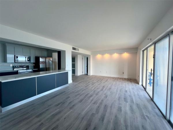 The Jockey Club, 11111 Biscayne Blvd #4D, North Miami, Florida 33181, image 1